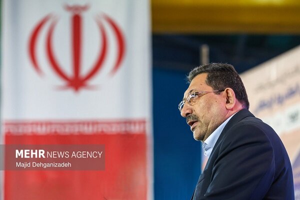 جایگزینی درآمدهای معدنی به جای نفت دنبال شود