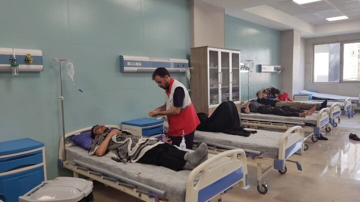 خدمات شبانه‌روزی هلال‌احمر در عمود ۱۰۸۰