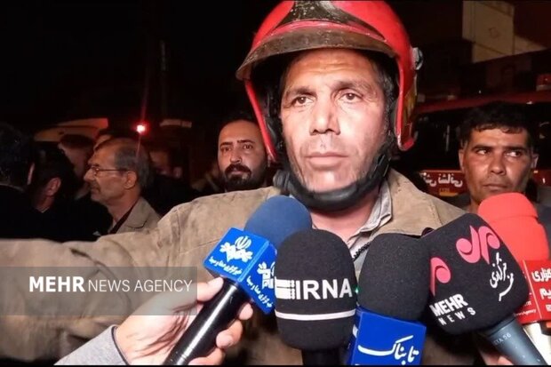 دود مشاهده‌شده در شرق تهران ناشی از آتش‌سوزی یک منزل قدیمی است