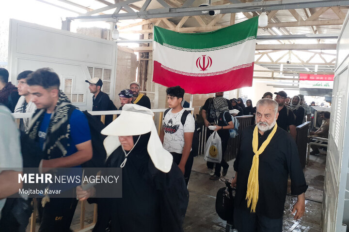 نوبت‌دهی در پایانه «برکت» هوشمند شد؛ هدایت رانندگان اربعین با کیوآرکد