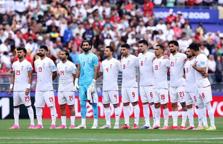خروج تیم ملی فوتبال ایران از هتل در تیخوانا + فیلم