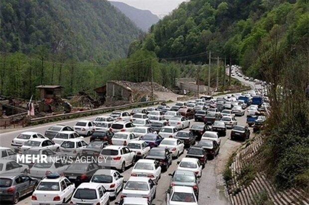 ترافیک سنگین در محور چالوس و هزار