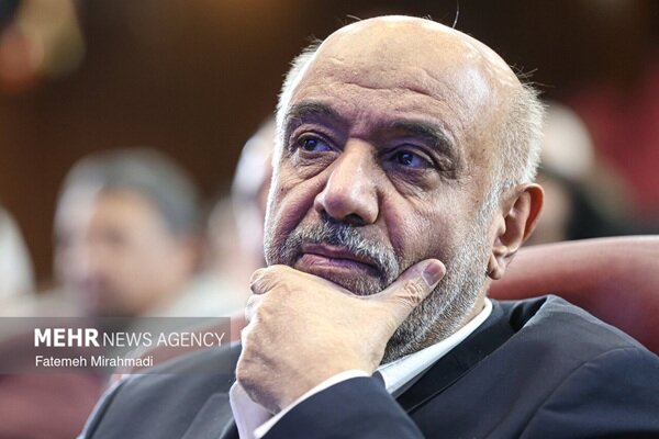 اگر قدرت نداشته باشیم، استعمارگران دوباره دوران سلطه را بازمی‌گردانند
