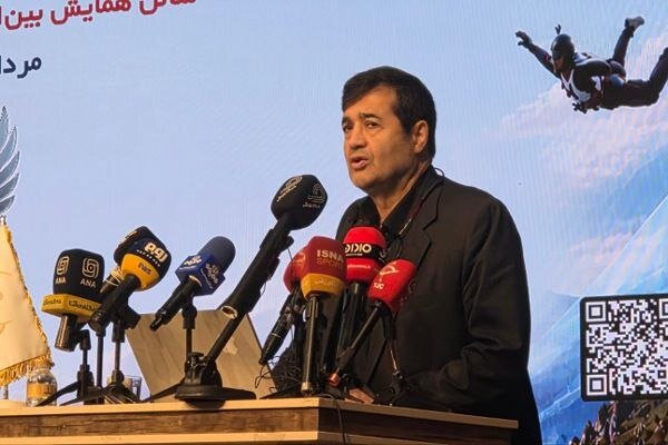 دنیامالی: ایران ظرفیت‌های کم‌نظیری برای رشد ورزش‌های هوایی دارد