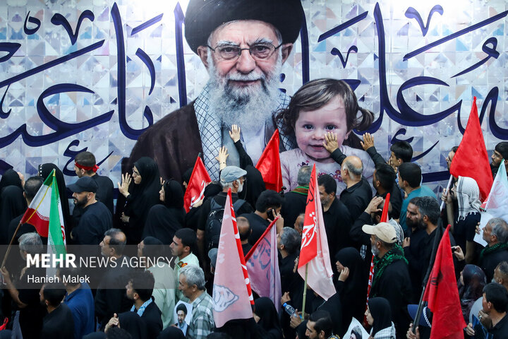 تشییع رهبر شهید تجدید بیعت ملت ایران با آرمان‌های انقلاب و ولایت بود