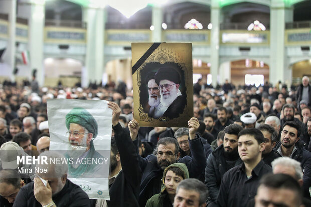 رهبر شهید ایران همواره منادی وحدت اسلامی بودند