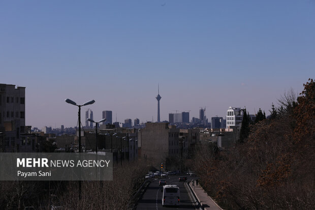 شاخص هوای تهران در وضعیت قابل قبول؛کاهش روزهای ناسالم در سال جاری